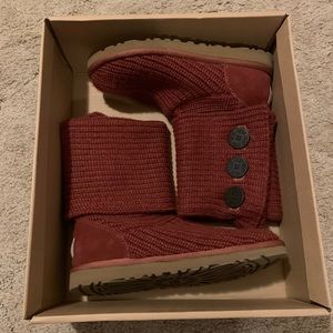 UGG CLASSIC CARDY BOOT